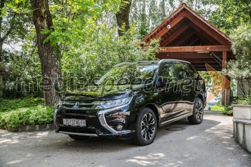 Mitsubishi Outlander PHEV