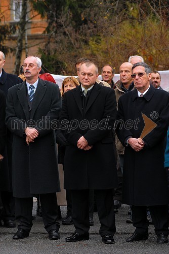 Srečko Pirtovšek, glavni in odgovorni urednik Založbe Kapital, Franc Kangler, mariborski župan in ...