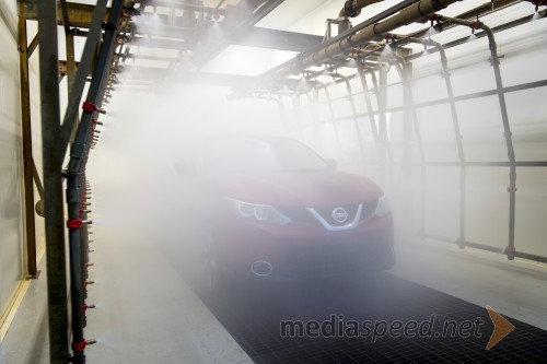 Nissan zmagovalec pri preizkušanju vodotesnosti svojih mestnih terencev