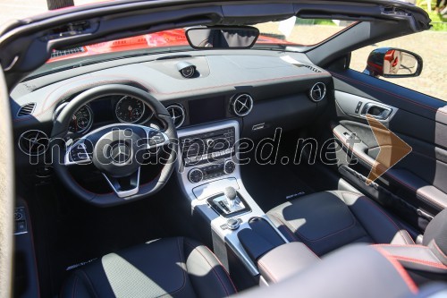 Predstavitev nove generacije modelov Mercedes-Benz SL in SLC