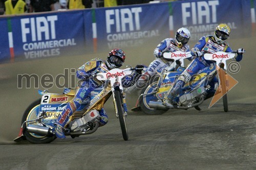 Tony Rickardsson, Švedska; Jason Crump, Avstralija (v ozadju) in Andreas Jonsson, Švedska