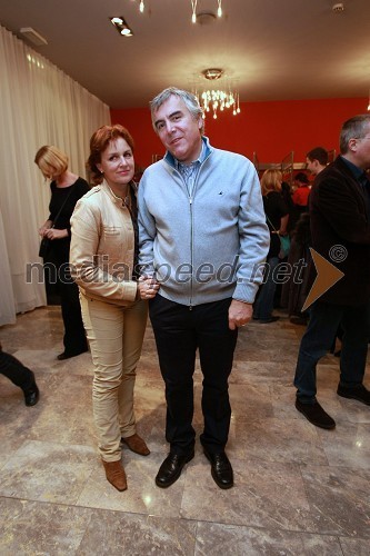 Zoran Predin, pevec z ženo Barbaro Lapajne Predin