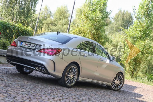 Prenovljena Mercedes-Benz CLA kupe in CLA Shooting Brake