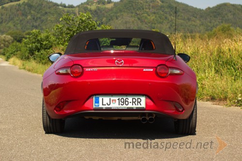  Mazda MX-5 G160 Revolution Top