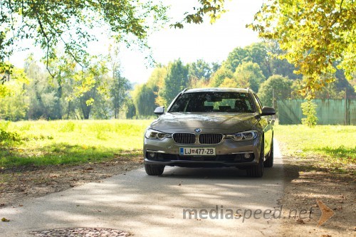 BMW 325d Touring Luxury Line