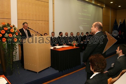 Prof. dr. Matjaž Mulej, Ekonomsko-poslovna fakulteta Univerze v Mariboru in dr. Branko Škafar