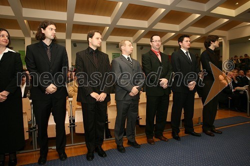 Dr. Andrej Stermecki, dr. Matej Mertik, dr. Tomaž Kosar, dr. Matej Črepinšek, dr. Jurij Toplak in dr. Rudi Klanjšek