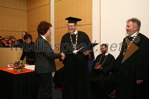 Dr. Sonja Sibila Lebe, dr. Ivan Rozman, rektor Univerze v Mariboru in red. prof. dr. Samo Bobek, dekan Ekonomsko-poslovne fakultete Univerze v Mariboru