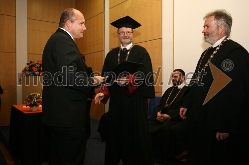 Dr. Branko Škafar, dr. Ivan Rozman, rektor Univerze v Mariboru in red. prof. dr. Samo Bobek, dekan Ekonomsko-poslovne fakultete Univerze v Mariboru