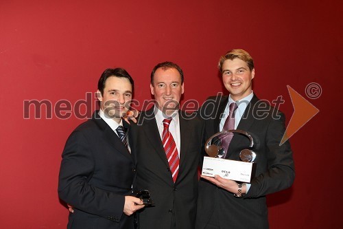 Danilo Ferjančič in Wilfried Weitgasser, direktorja Porsche Slovenija d.o.o. ter Frenk Tavčar, vodja programa Audi v Sloveniji (na sredini)