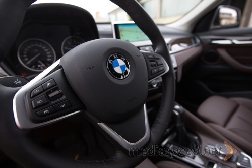 BMW X1 xDrive25d, aktivni tempomat