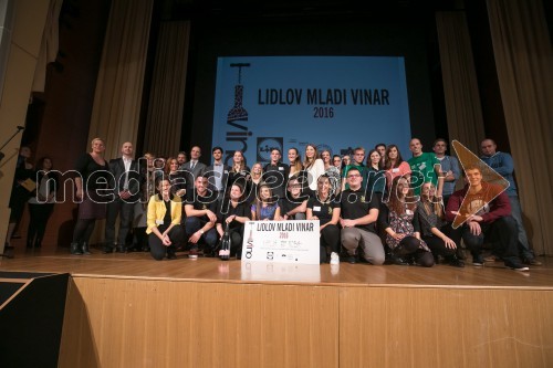 Udeleženci natečaja Lidlov mladi vinar 2016