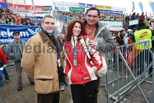 Red. prof. dr. Ludvik Trauner, dekan Fakultete za gradbeništvo Univerze v Mariboru in Božidar Resnik, direktor Kostak Krško z ženo Metko