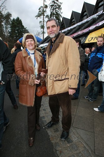 Romana Pajenk, predsednica uprave Probanke in red. prof. dr. Ludvik Trauner, dekan Fakultete za gradbeništvo Univerze v Mariboru