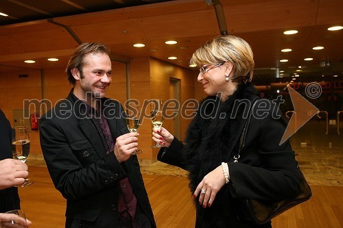 Jure Ivanušič, igralec in glasbenik in Nataša Bolčina Žgavec, urednica razvedrilnega programa na Radiu Slovenija