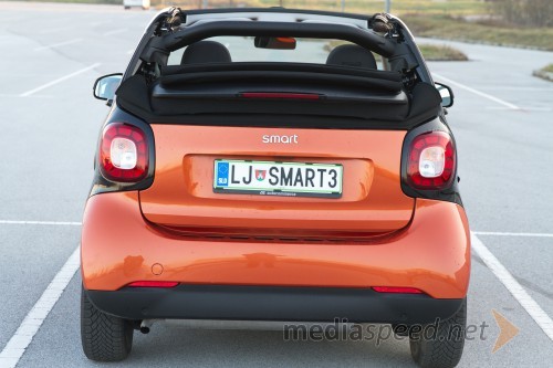 Smart fortwo cabrio 52kW Passion, mediaspeed test