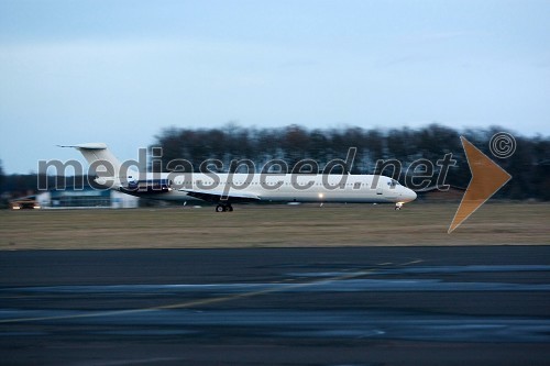 Pristanek letala Aurora Airlines