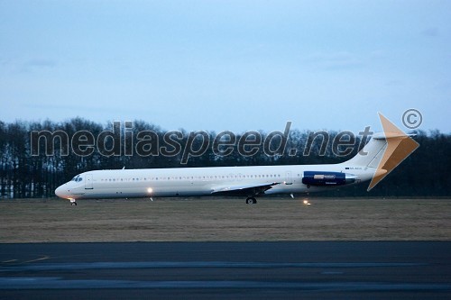 Pristanek letala Aurora Airlines