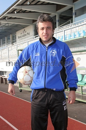 Kliton Bozgo, nogometaš