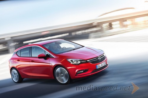 Opel je v letu 2016 povečal evropsko prodajo za 4, slovensko pa za 6 odstotkov