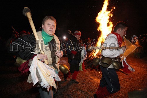 8. tradicionalni kurentov-korantov skok