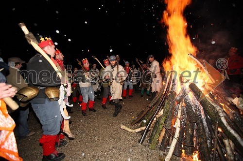 8. tradicionalni kurentov-korantov skok