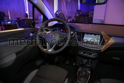 Novi Opel Crossland X