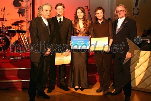 Damjan Kukovec, Vladimir Pezdirc, predsednik strokovne žirije za podelitev štipendij, Ana Dežman, pevka, Ištvan Išt Huzjan, akademski slikar in Jani Bavčer, predsednik Rotary Club Ljubljana