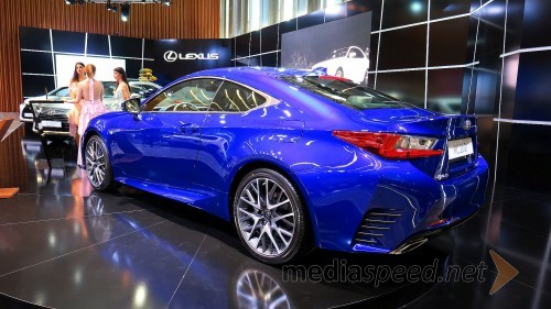 Lexus RC 200t