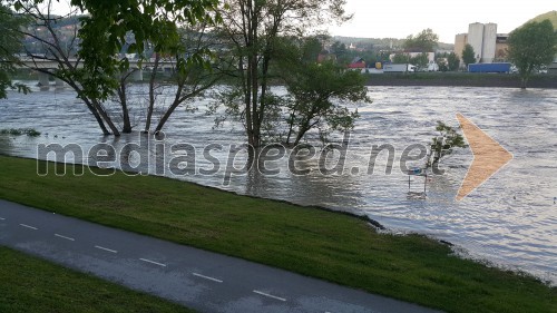 Poplave in razlitje vode v Krškem in okolici