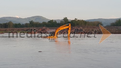 Poplave in razlitje vode v Krškem in okolici