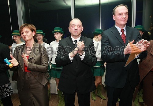 Cvetka Jurak, vodja hotelov Zdravilišče Laško, Roman Matek, direktor Zdravilišče Laško in Janez Podobnik, minister za okolje in prostor