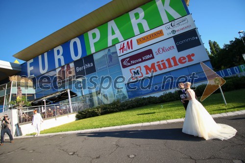 Veliki poročni dan zmagovalnega para v Europarku