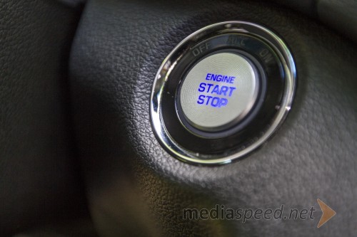 Hyundai Tucson 1.7 CRDi HP 7DCT 2WD Impression, zagon motorja preko gumba