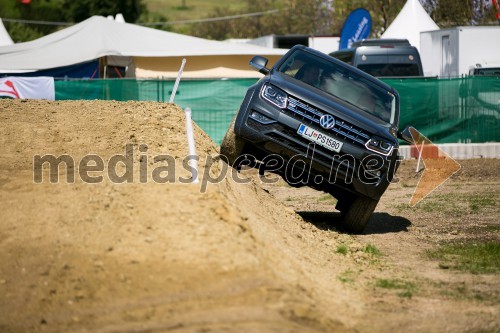 VW gospodarska vozila na odprtju sejmov Avto in vzdrževanje, Moto boom