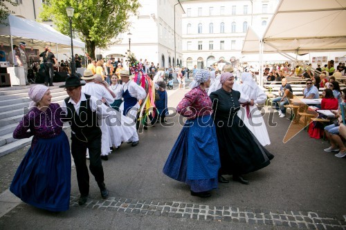 Folklorna skupina iz Beltincev