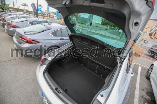 Nova Opel Insignia Grand Sport, slovenska predstavitev