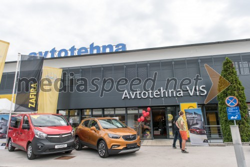 Dogodek ob predstavitvi avtomobila Opel Insignia