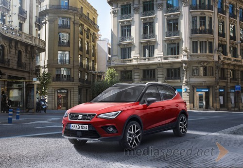 Nova SEAT Arona: avtomobil s sodobnim urbanim značajem