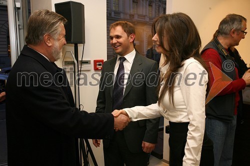 Andrej Lesjak, svetovalec direktorja podjetja Delo revije d.d., Matej Raščan, direktor in lastnik podjetja Rašica Point d.o.o. in podjetja Delo revije, d.d., ter njegova zaročenka Marija Pandrc, izvršna direktorica Rašice