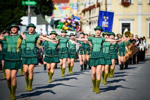 Parada Pivo in cvetje