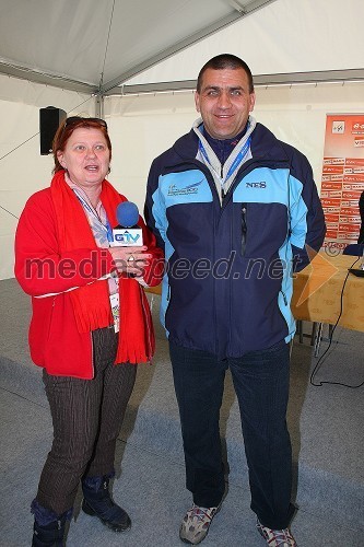 Klementina S. Mežek, novinarka Gorenjske TV in Jure Žerjav, župan občine Kranjska Gora