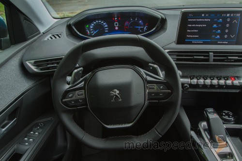 Peugeot 5008 Allure 1.6 BlueHDI, digitalizacija 