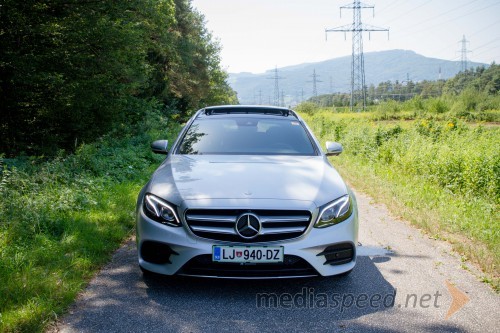 Mercedes-Benz E 220d T