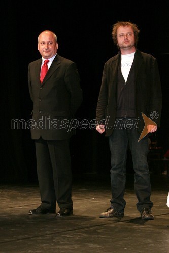 Janez Pipan, direktor Ljubljanske drame in Sebastijan Horvat, režiser predstave Romantične duše in dobitnik Šeligove nagrade 2008