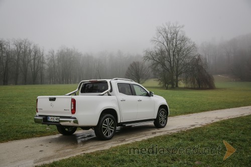 Mercedes-Benz razred X, slovenska predstavitev