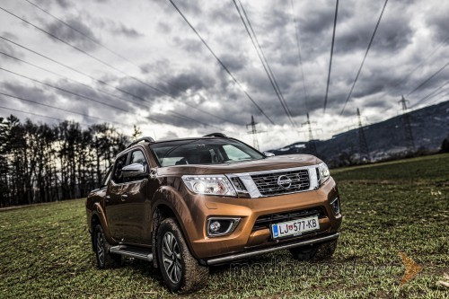 Nissan Navara NP300 DC 2.3 dCi 4x4 Tekna Premium