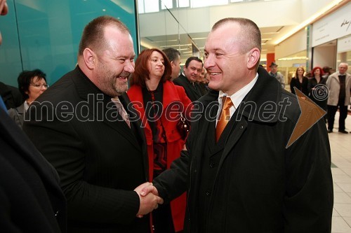 Aleš Hauc, generalni direktor Pošte Slovenije in Franc Kangler, župan Maribora