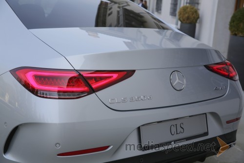 Mercedes CLS, slovenska predstavitev