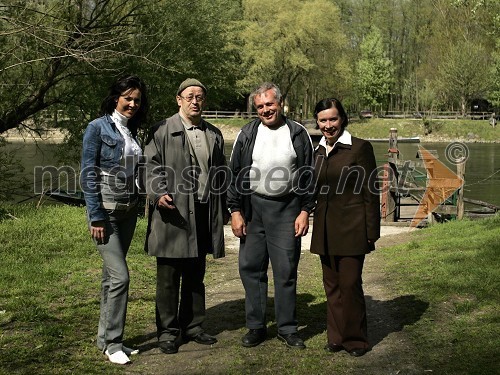 Stančka Šukalo Šeško, manekenka  in Vlado Novak, igralec, brodar Vanek in Simona Cizar, Zavod za turizem in kulturo Beltinci